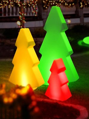 outdoor lighted tree