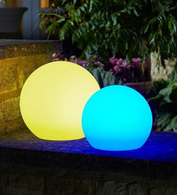 Outdoor Battery Operated Solar Ball LED