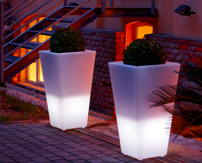 Illuminated Plant Pots